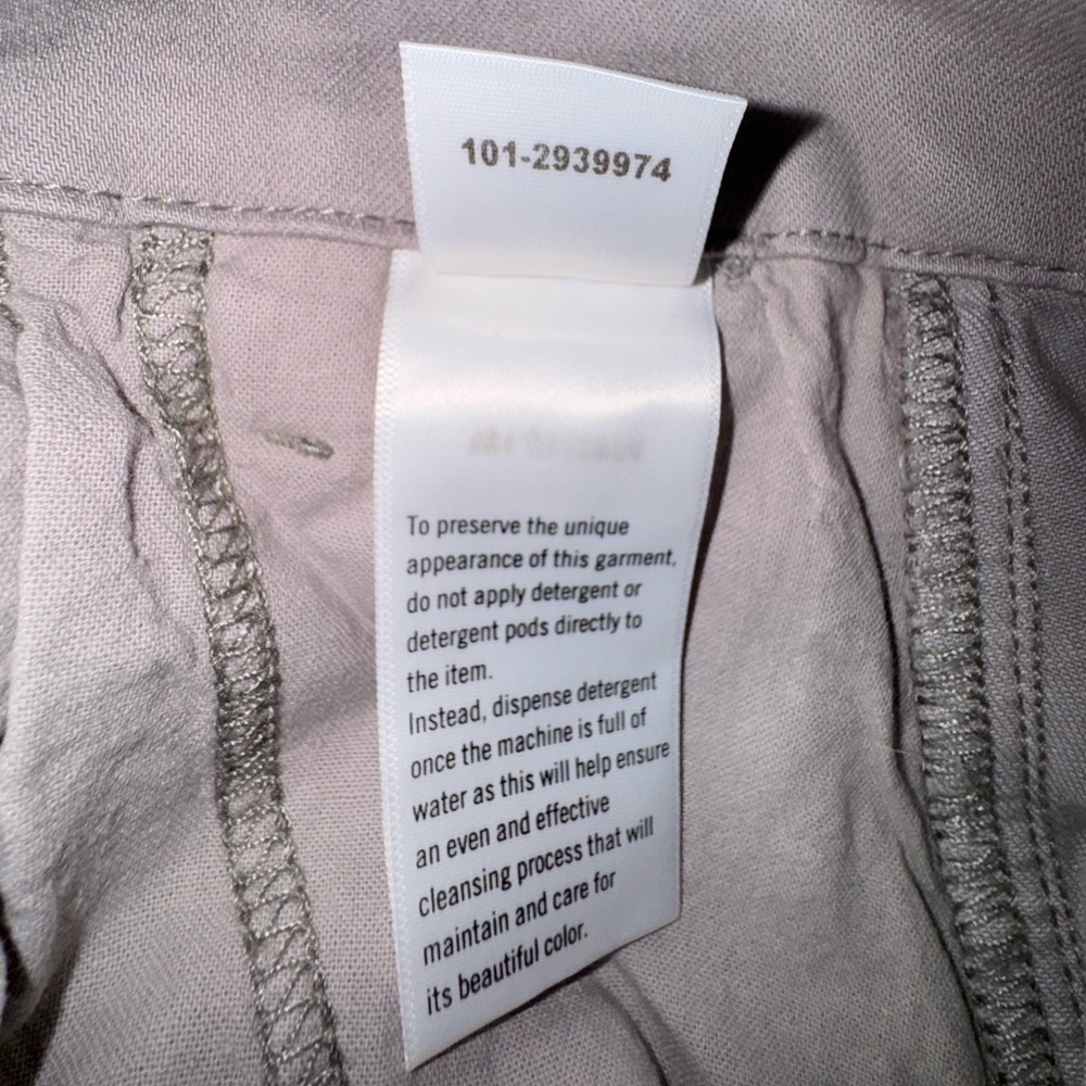 Paige Women's Mayslie Jogger Light Gray Mid Rise Zip Hem Stretch Pants Size 27 - Picture 13 of 16